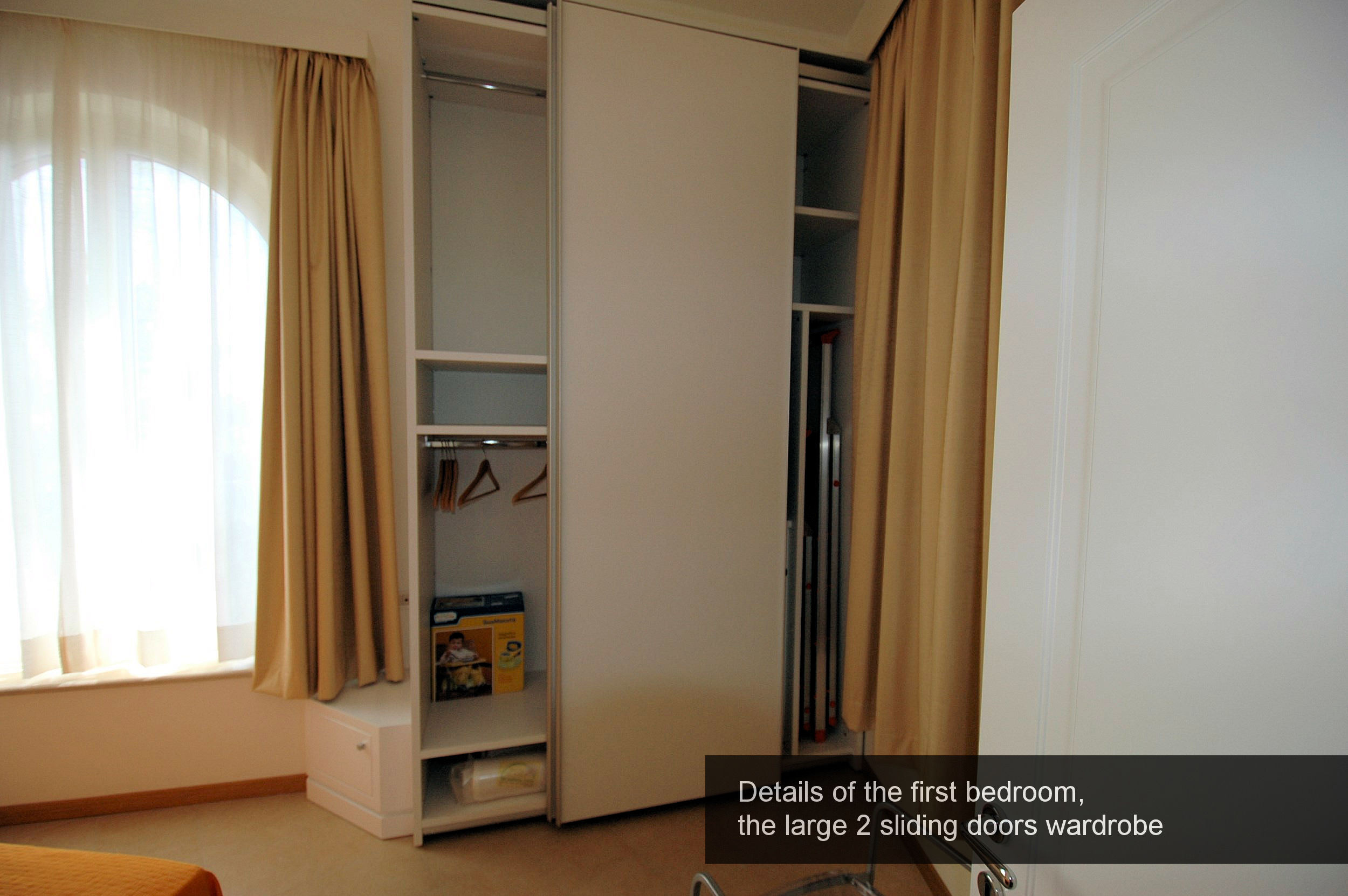 5) details, large wardrobe first bedroom